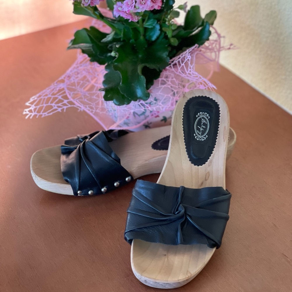 Salphy Sandals Size 8